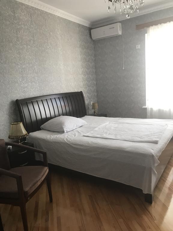 קוטאיסי Guest House Tasunia מראה חיצוני תמונה