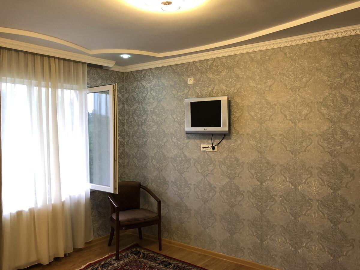 קוטאיסי Guest House Tasunia מראה חיצוני תמונה