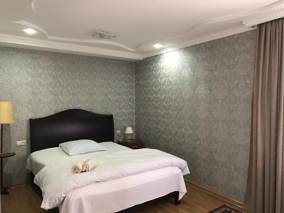 קוטאיסי Guest House Tasunia מראה חיצוני תמונה